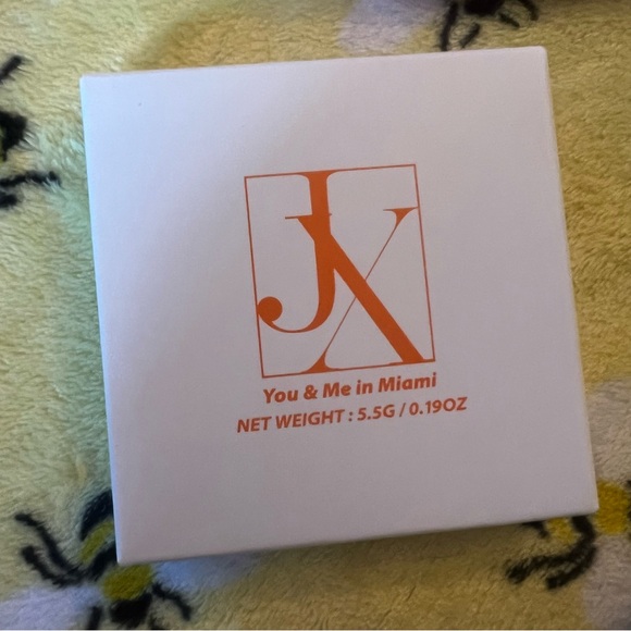 Ipsy Bag + Face Primer + Mini Eyeshadow Palette Bundle - Picture 4 of 9